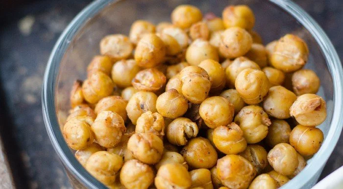 Bowl of chickpeas providing plant-based dietary protein
