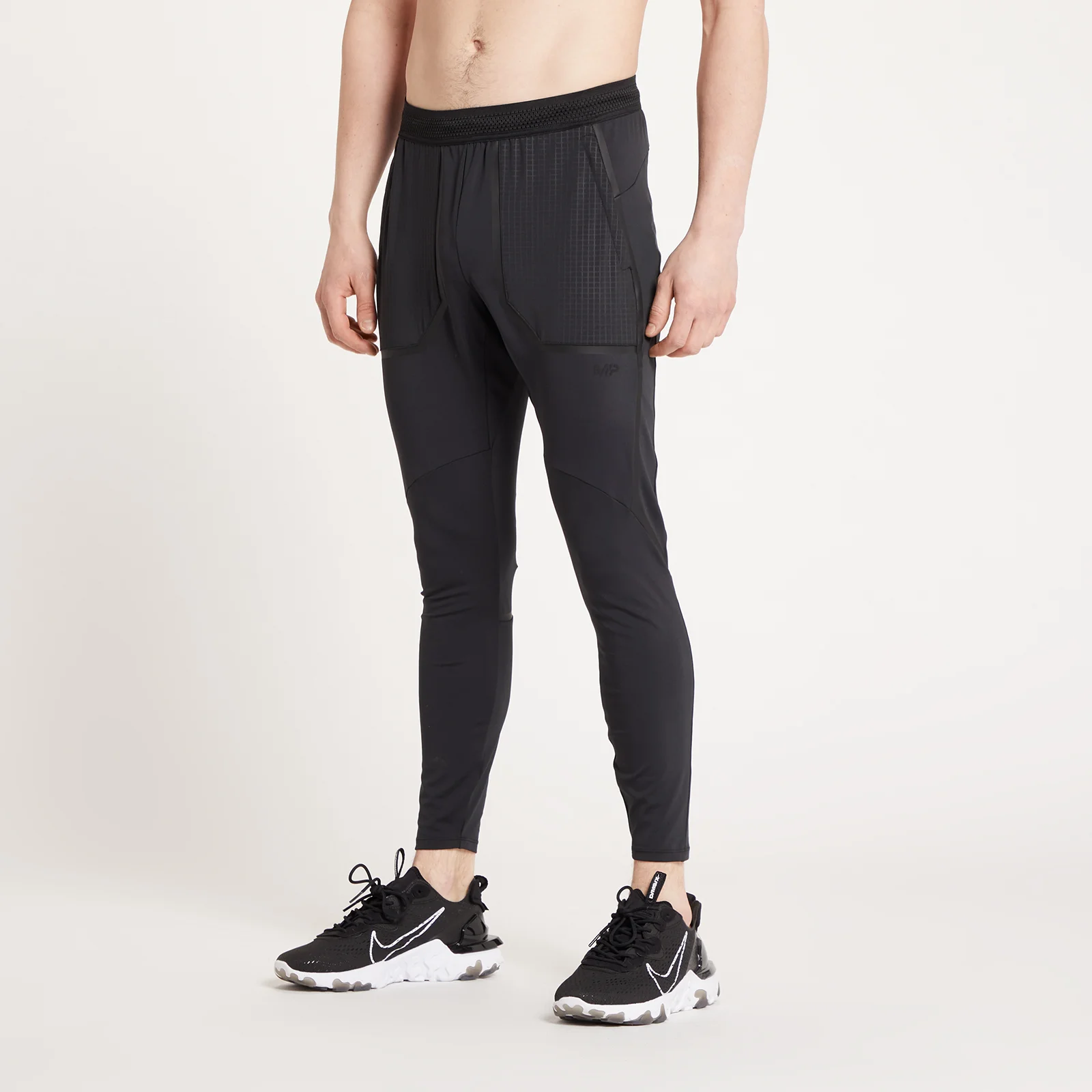 Limited Edition MP Men's Tempo Ultra Joggers - Black - XS Image 1