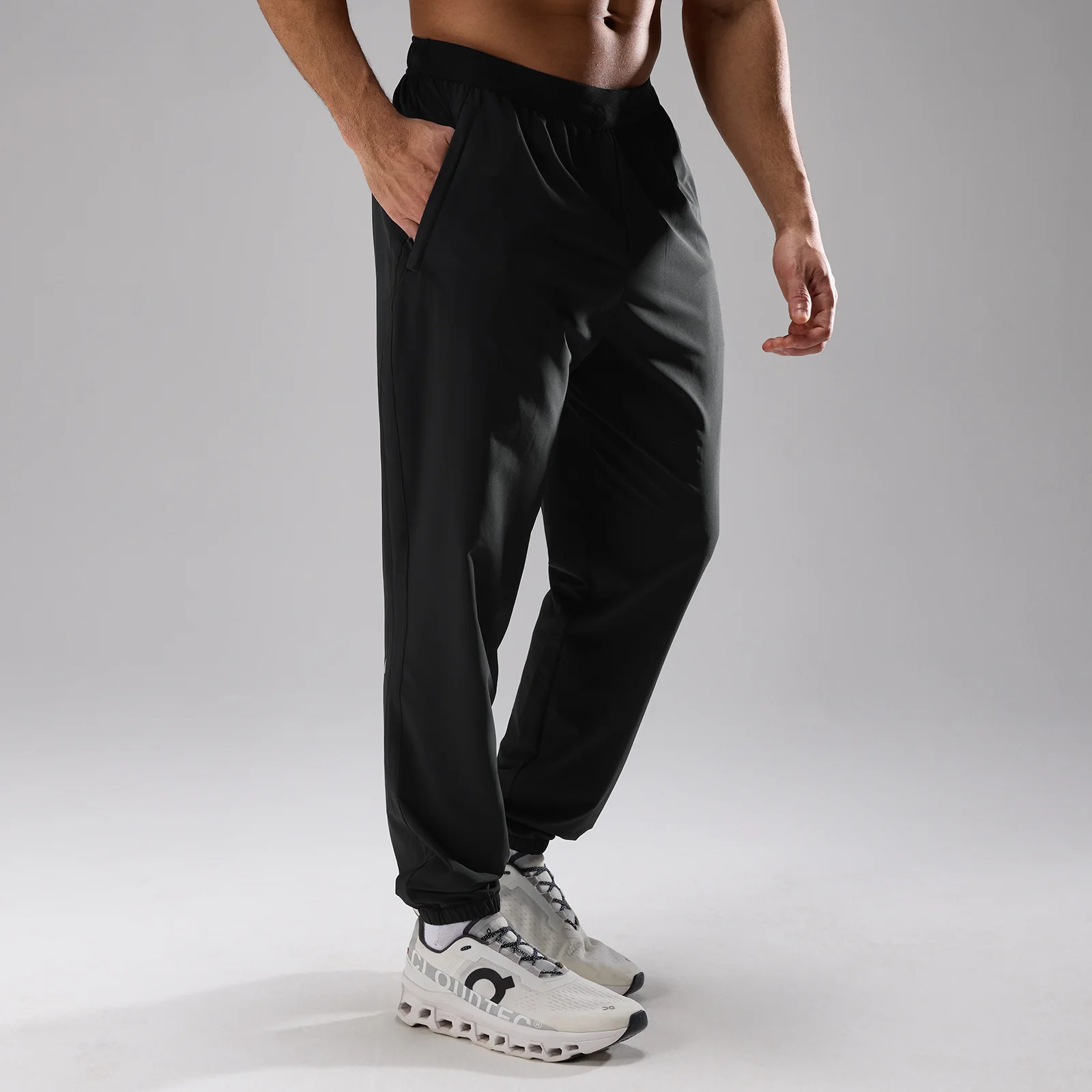 MP Men's Training Ultra Woven Jogger - Black - L Image 1